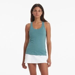 NWT Vuori Lux Performance Tank